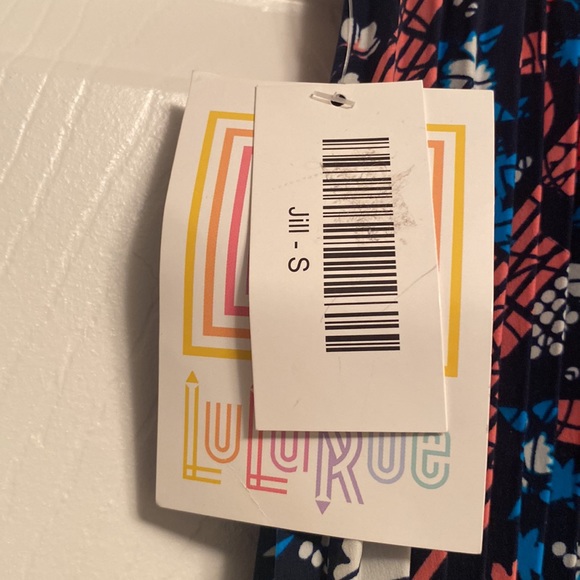 Brand New Lularoe Jill Pleated Skirt…size S - Picture 4 of 5